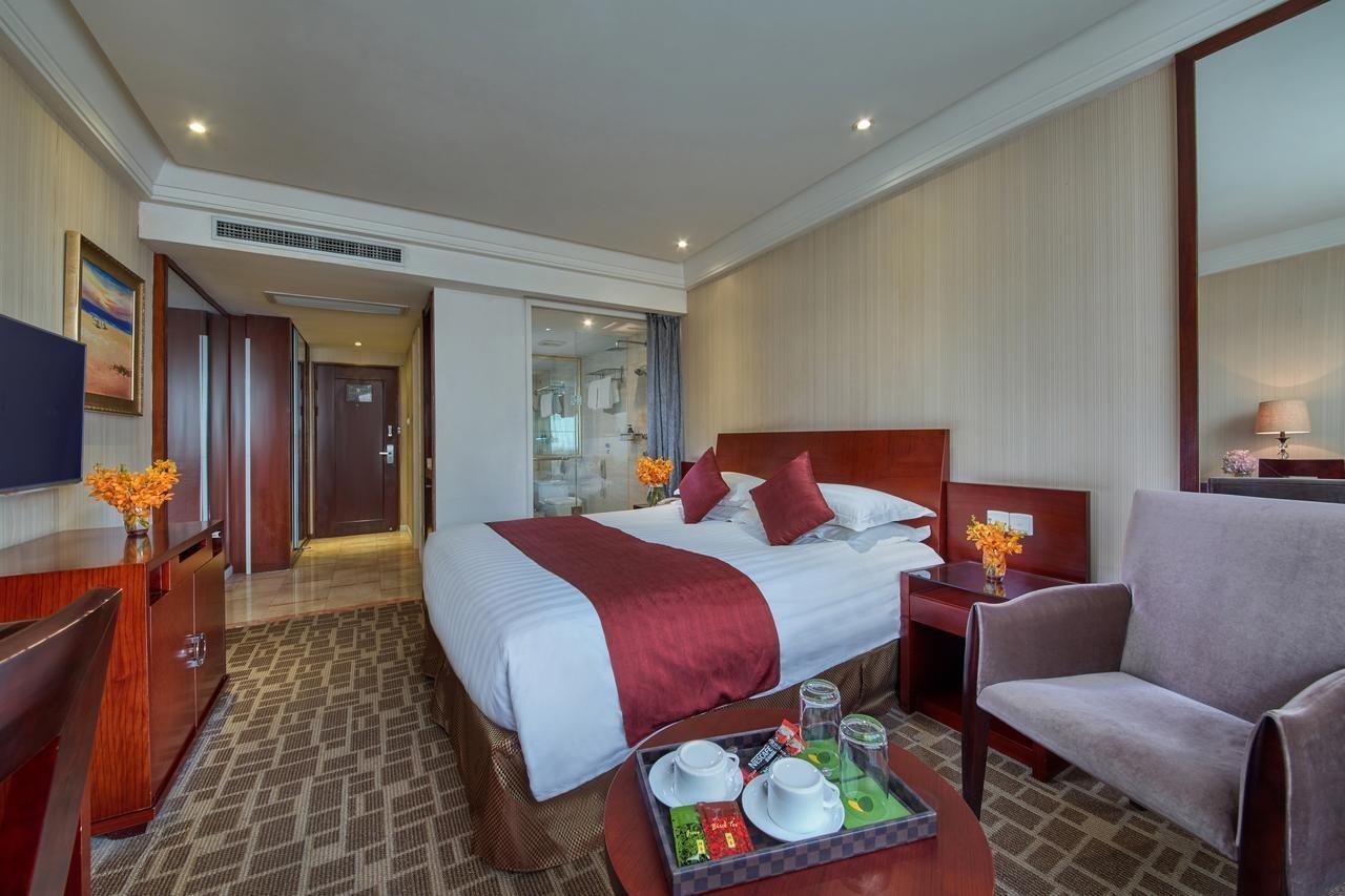 Shanghai New Century Manju Hotel Luoshan @Sniec Exterior photo